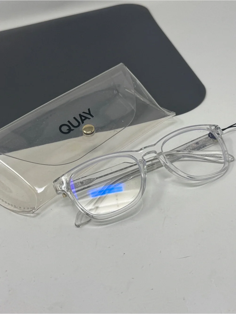 Quay Mini Hardwire Blue Light Glasses reading glasses + 2.00 clear